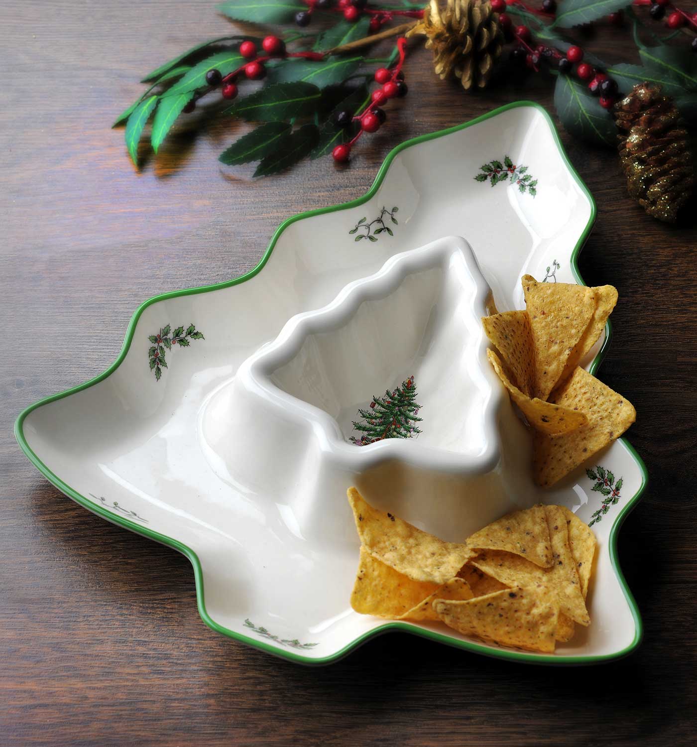 Christmas Tree 13 Inch Tree Shaped Chip and Dip image number null